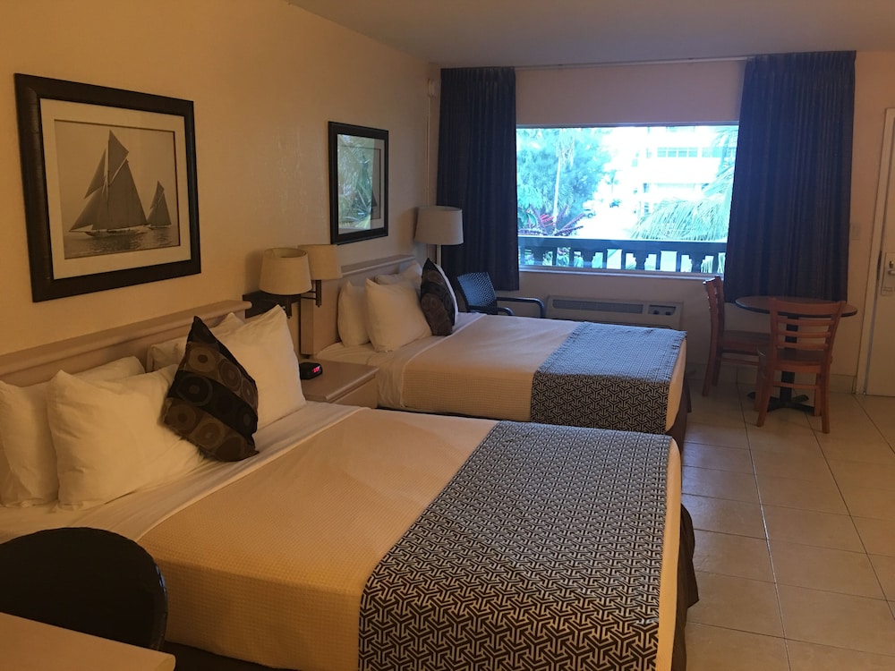 Fort Lauderdale Beach Resort Hotel And Suites 20/42