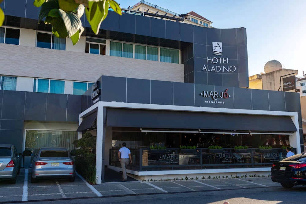Hotel Aladino 5/55