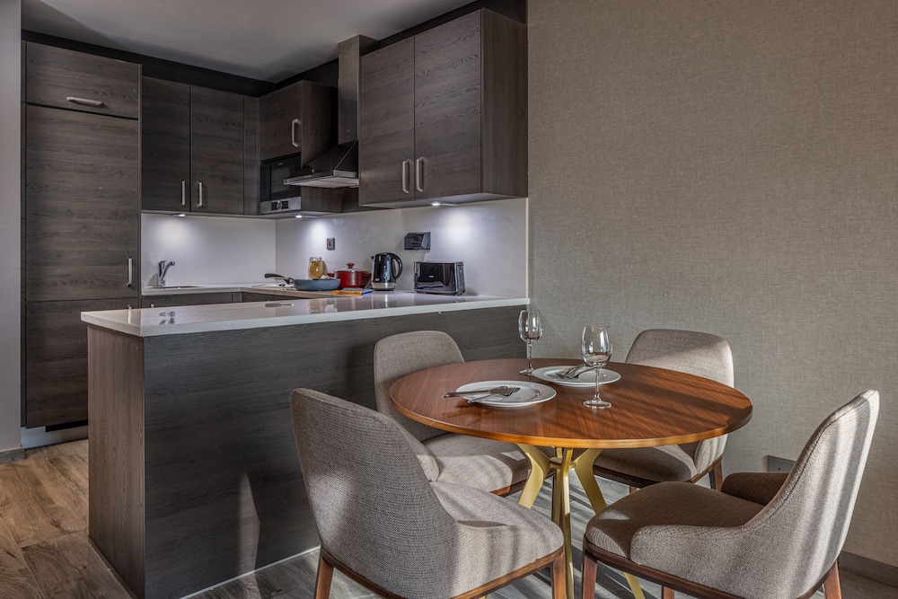 فندق اسكوت كورنيش الخبر(Ascott Corniche Al Khobar) 59/64