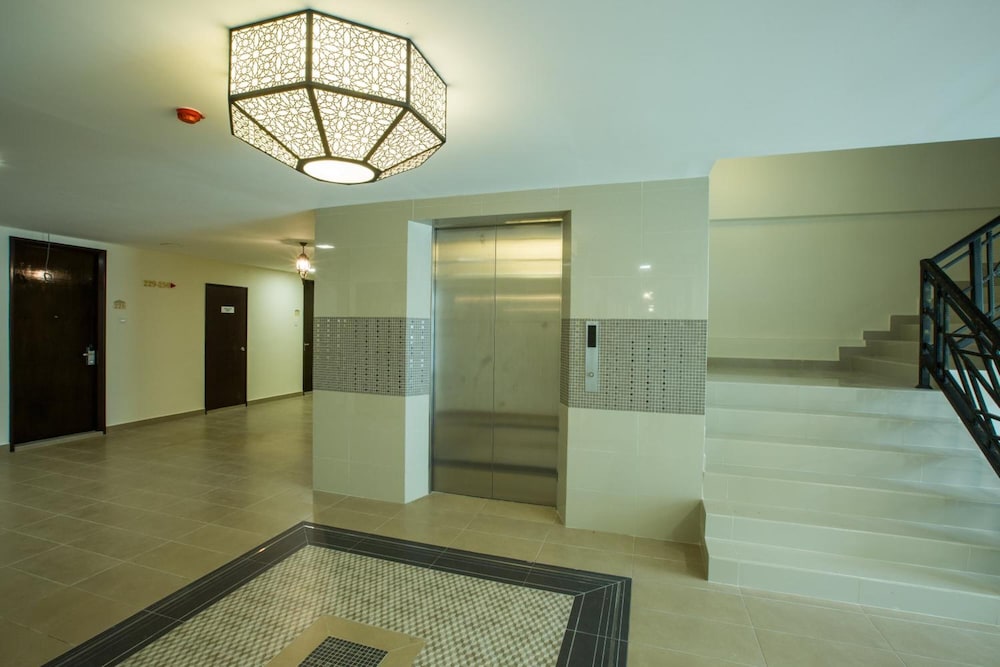 Humaira Hotel 3/41