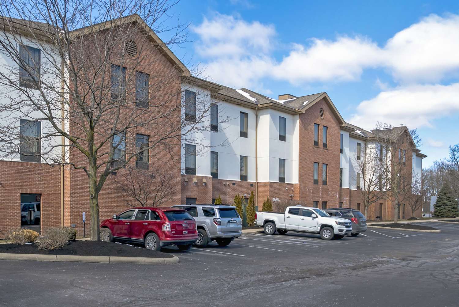 Comfort Inn & Suites Toledo North 28/30