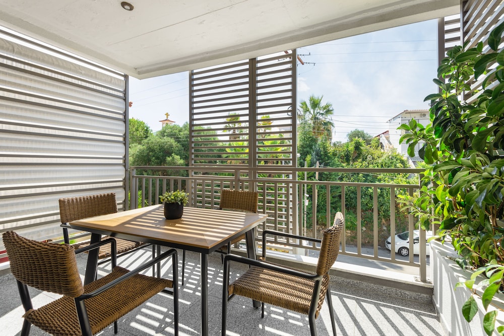 Eco Green Residences & Suites Halkidiki 37/60