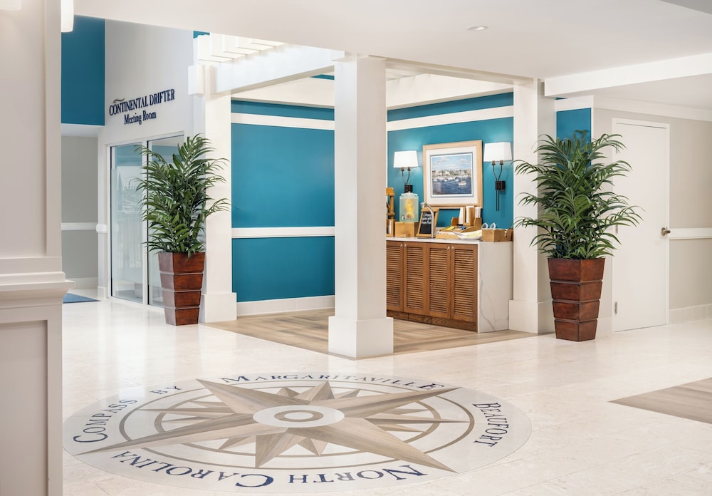 Compass Hotel Beaufort by Margaritaville 4/47