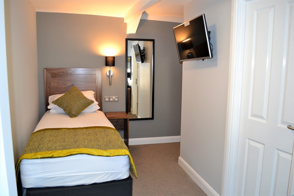 New Park Hotel 14/50