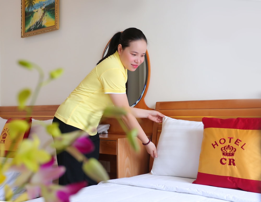 CR Hotel 12/34