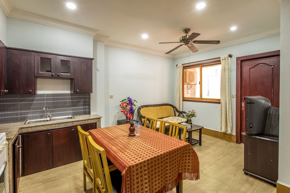 Rs Guesthouse 40/50