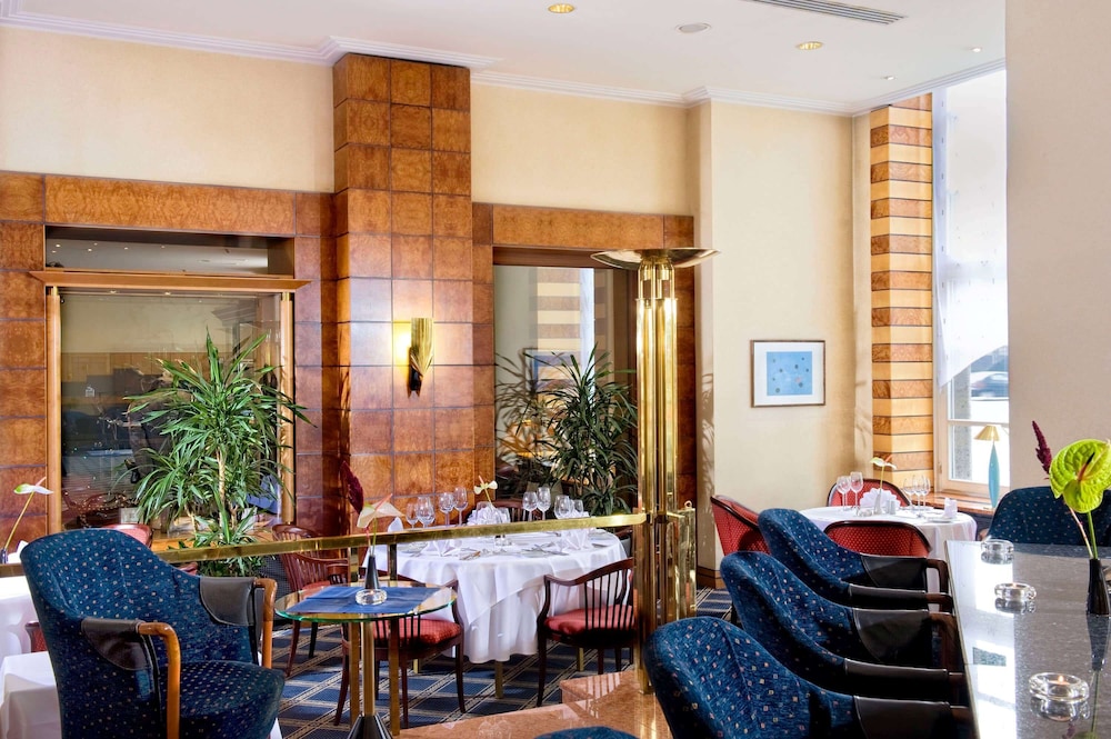 Wyndham Duisburger Hof 33/53