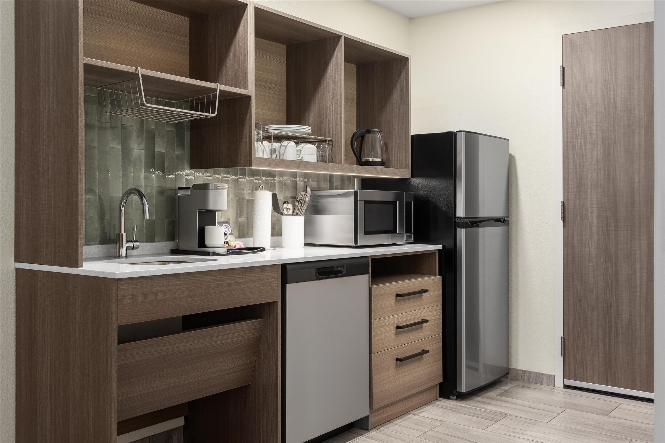 جناح استوديو بسرير كوين لذوي الإعاقة، Home2 Suites by Hilton Woodstock ON 3/3