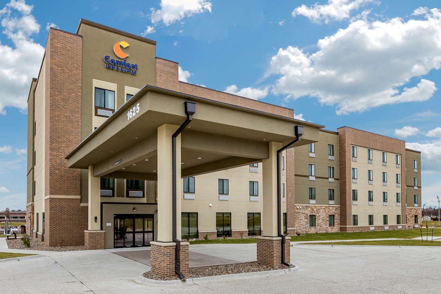 Comfort Inn Suites West Des Moines 1/12