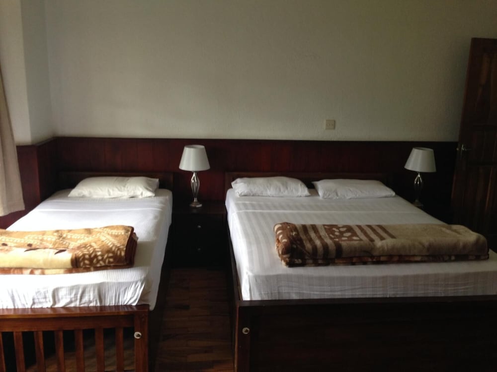 Richmond Inn 35/53