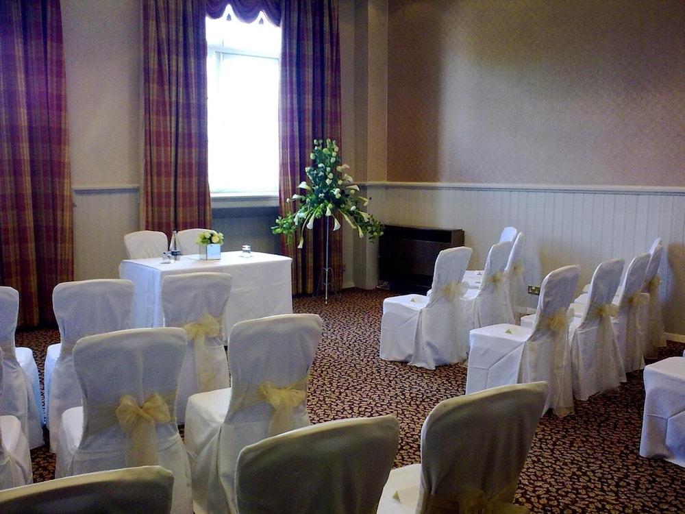 Stirling Highland Hotel 51/58