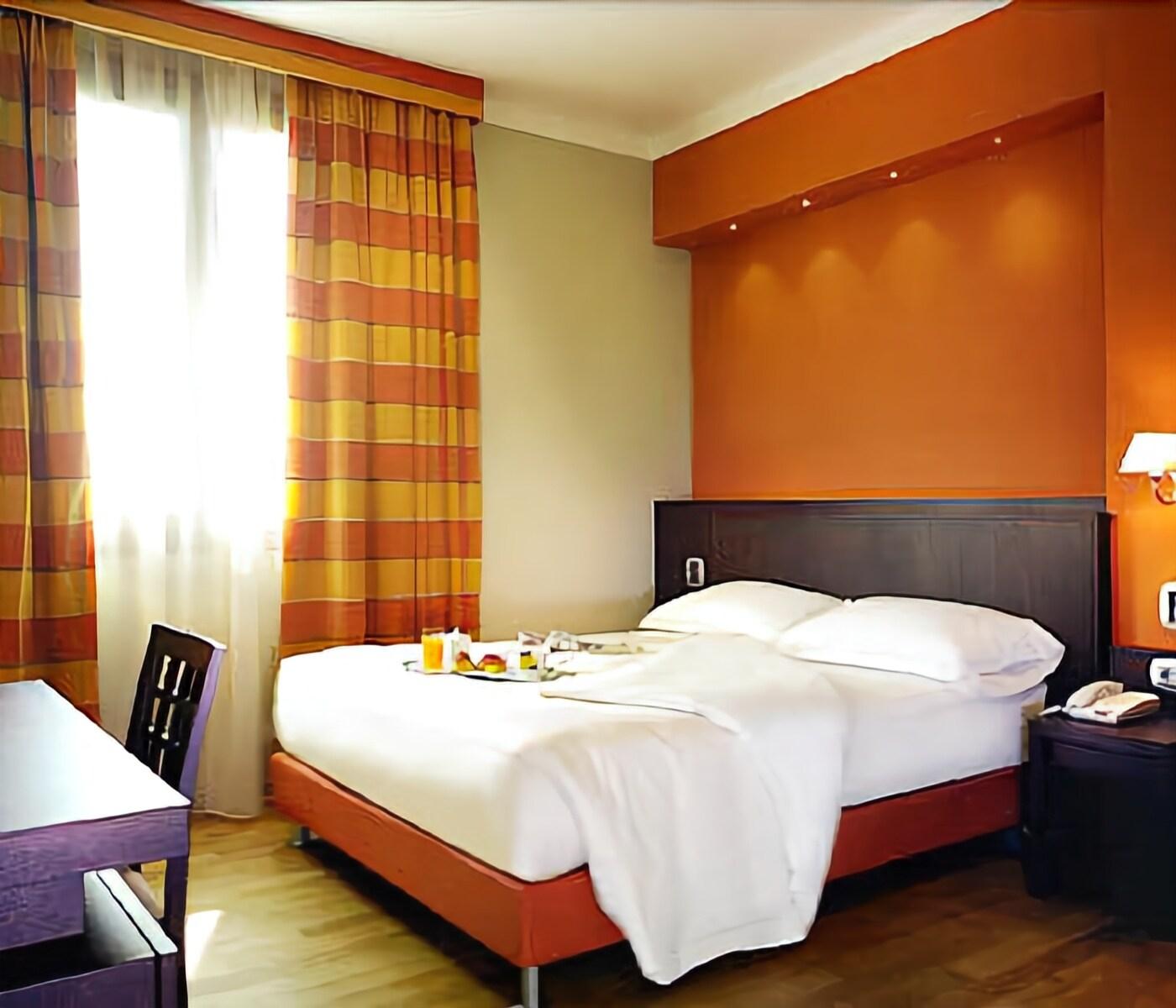 Hotel Dei Vicari 19/50