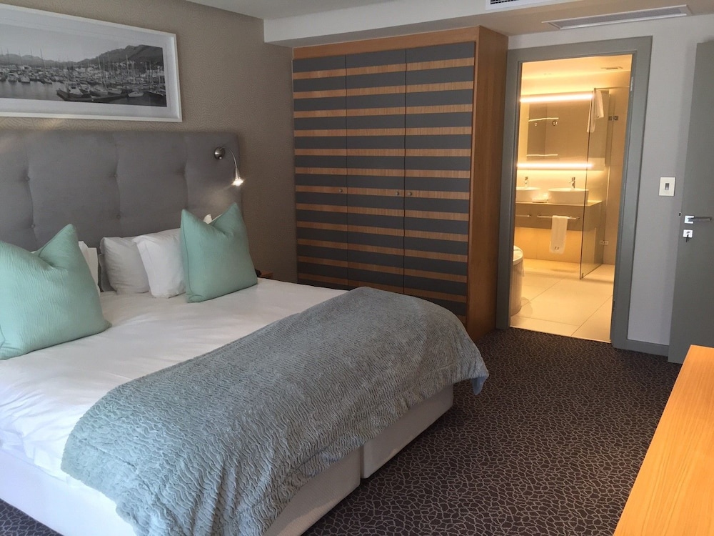 Krystal Beach Hotel 13/52
