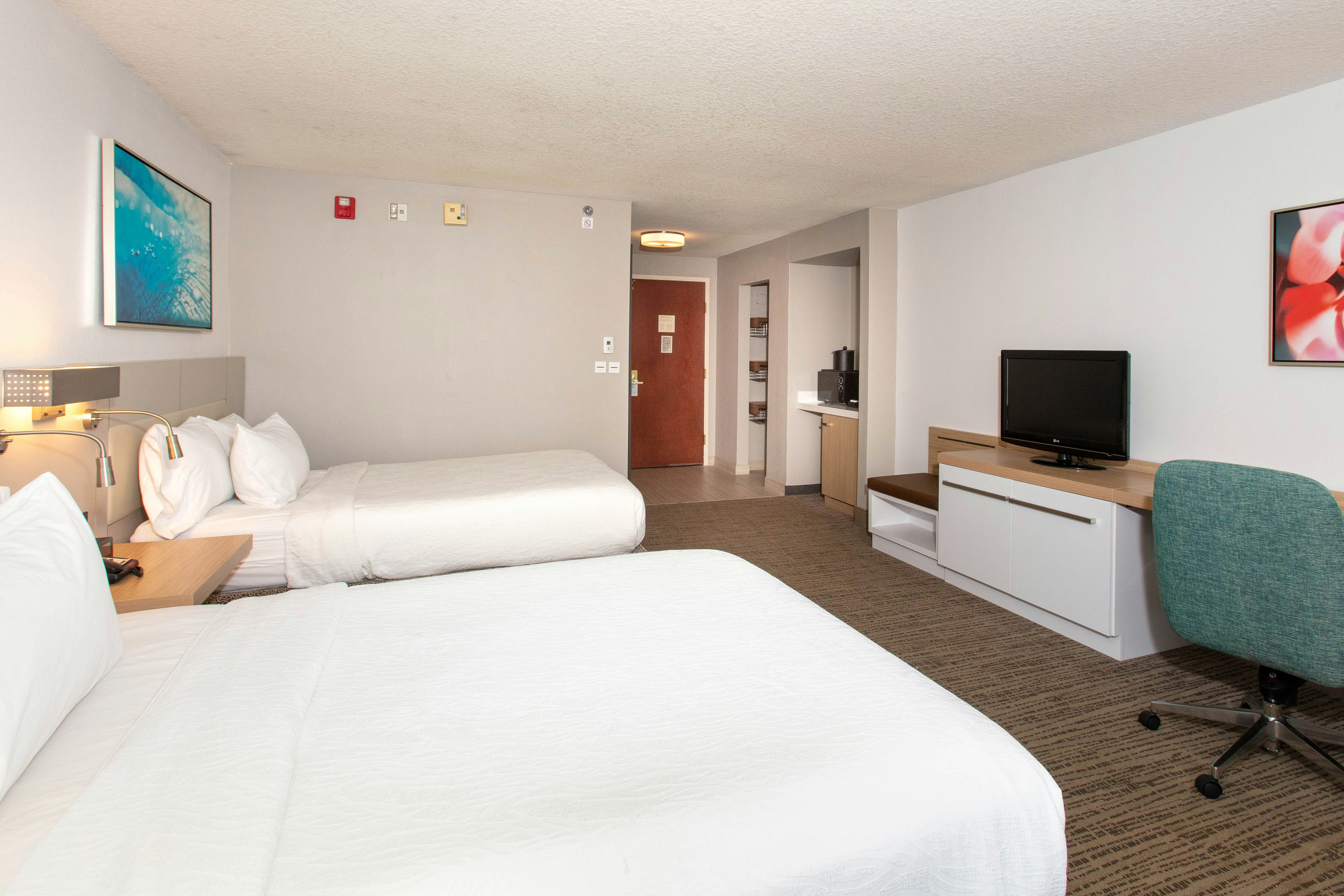 Hilton Garden Inn Jacksonville Airport 15/50