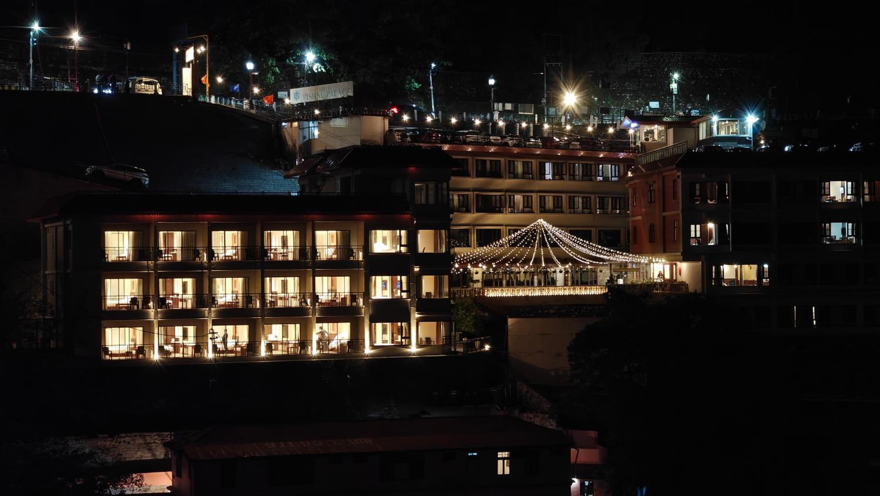 HOTEL VISHNU PALACE 4/55