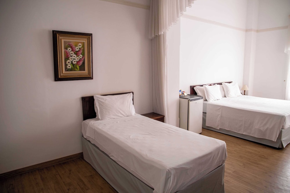 Palace Hotel 28/71