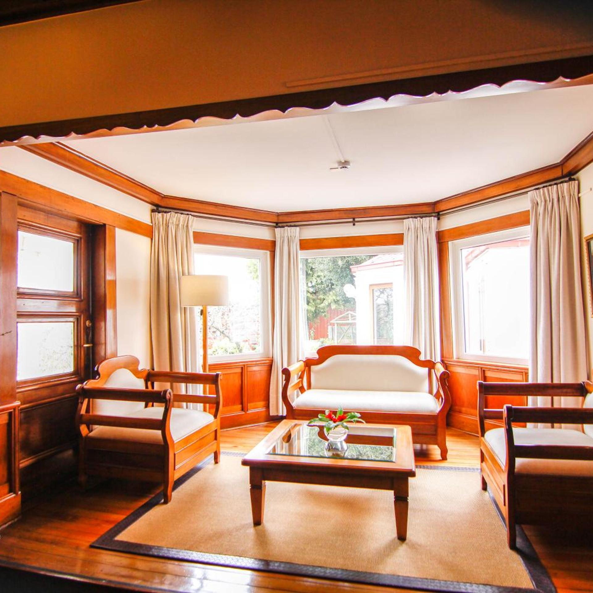 Hotel Costanera - Caja Los Andes 10/29