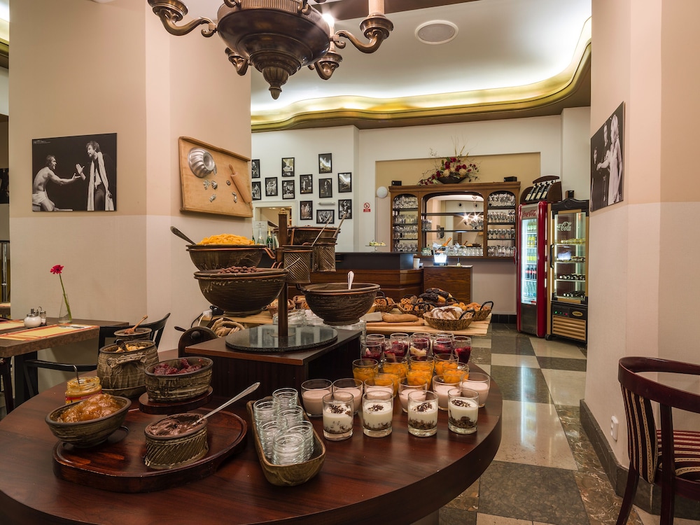 Ea Hotel Rokoko 34/49