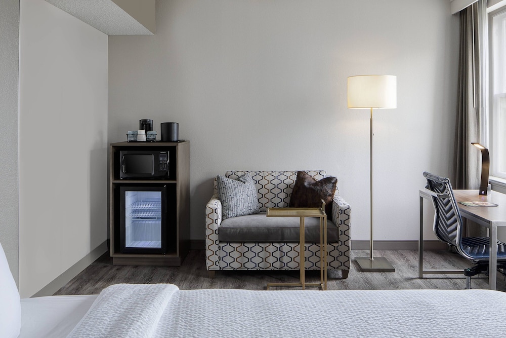Courtyard By Marriott Fort Worth Downtown Blackstone 33/53