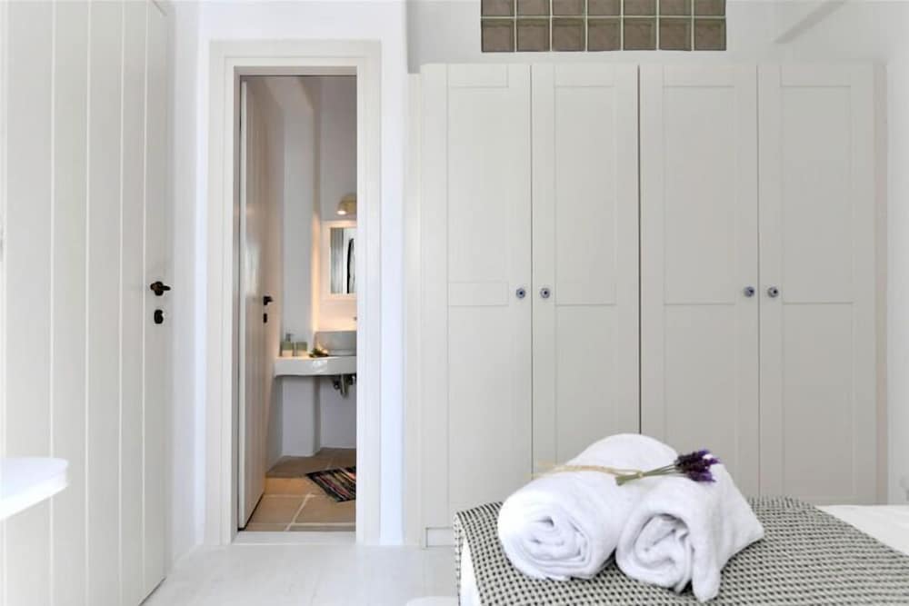 Ciel Villas Paros 50/50