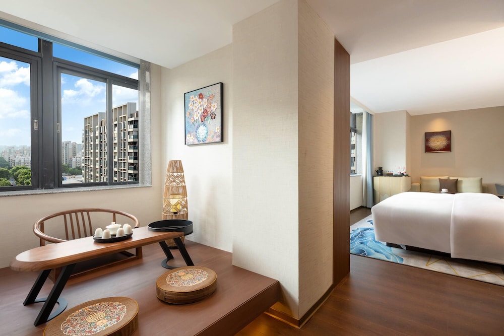 Ramada Encore by Wyndham Shantou Longhu 17/32
