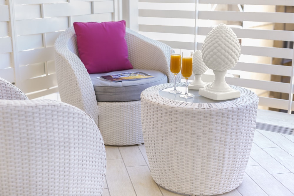 Tasso Suites 55/71