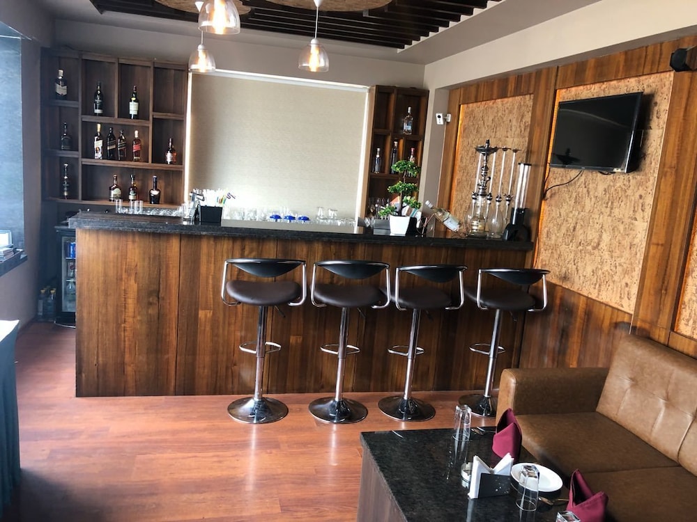 Hotel Ranbirs 18/23