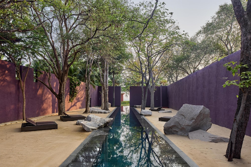 THE BARAI HUA HIN - The Unbound Collection by Hyatt 19/50