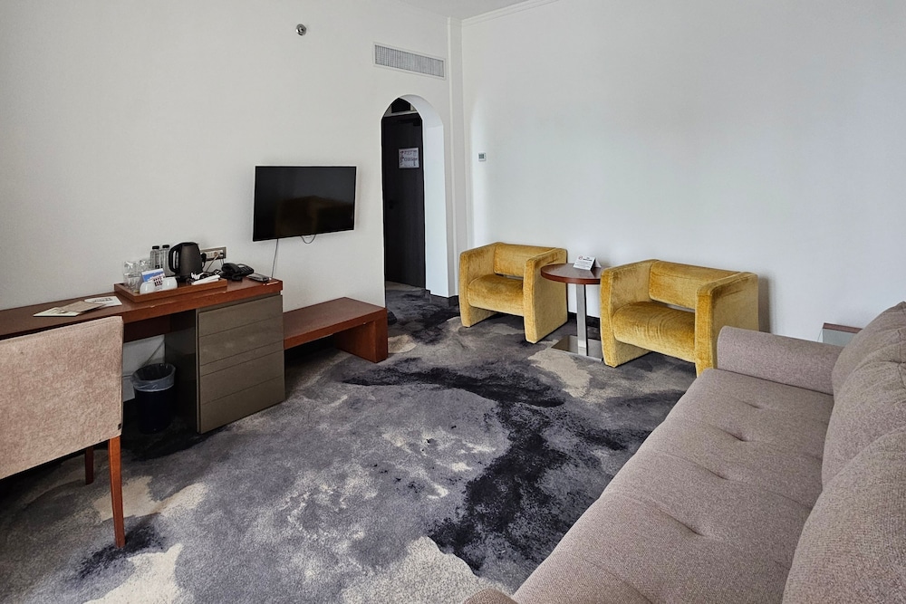 Iaki Hotel 34/50