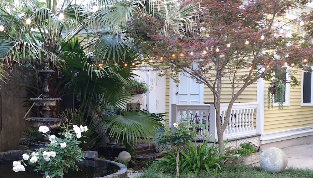 Forsyth Park Inn 42/50