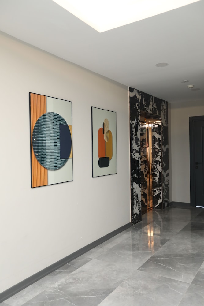 Incipark Hotel 2/48