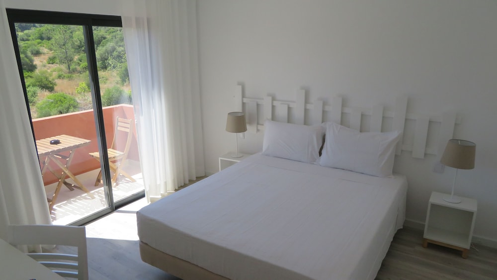Hotel Alcaide 24/75
