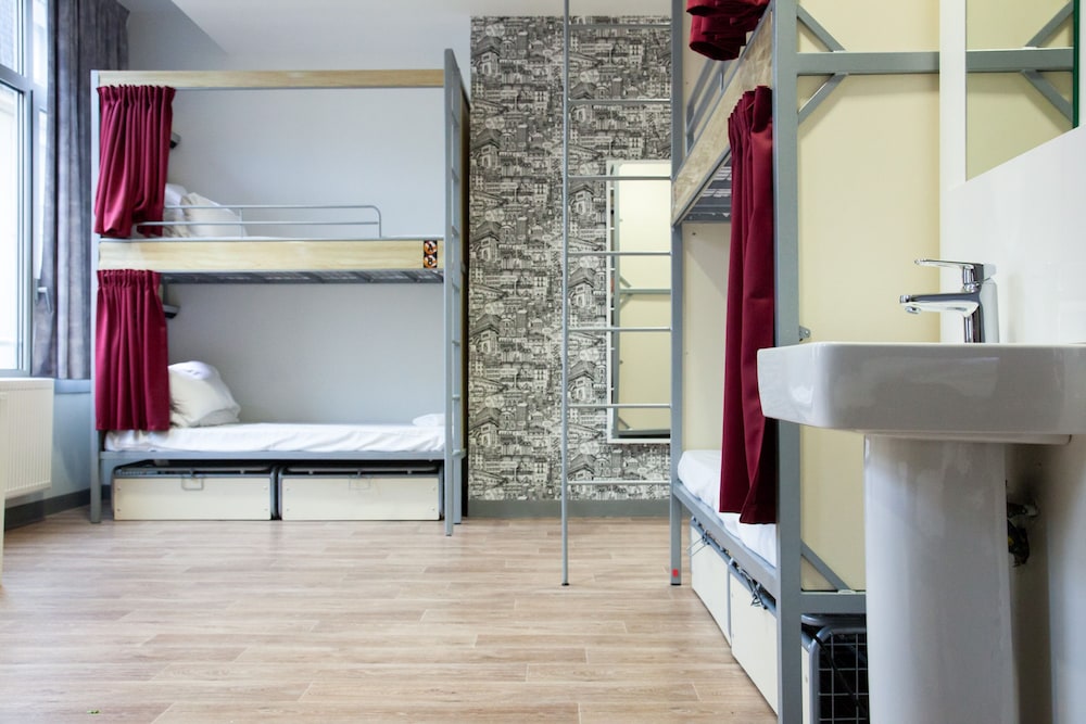St Christopher S Inn Paris Gare Du Nord 20/50