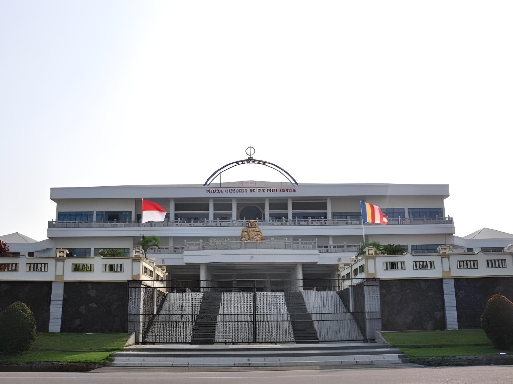 Lovina Inn Batam Center 3/49