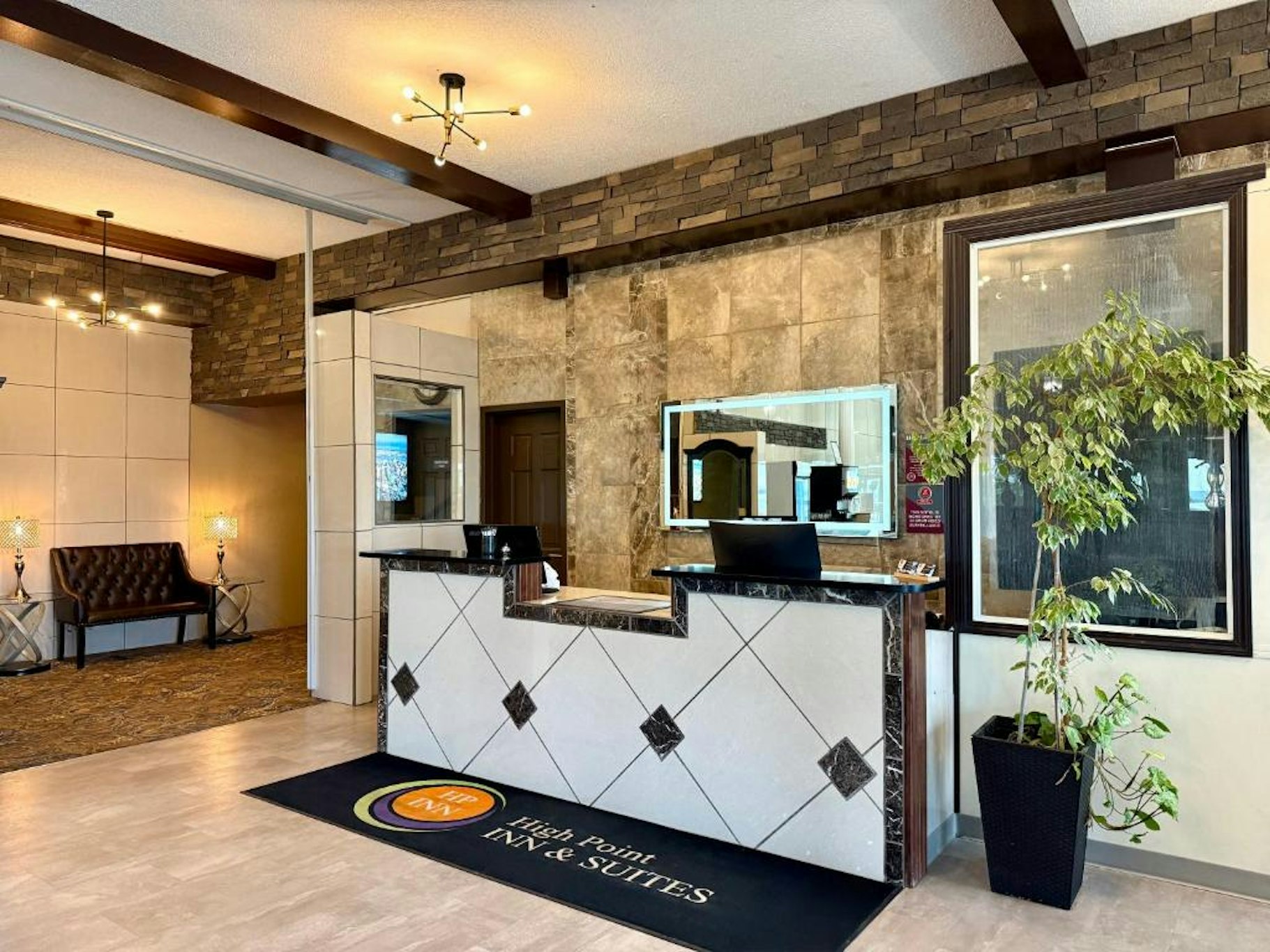 High Point Inn & Suites Peace River 7/31