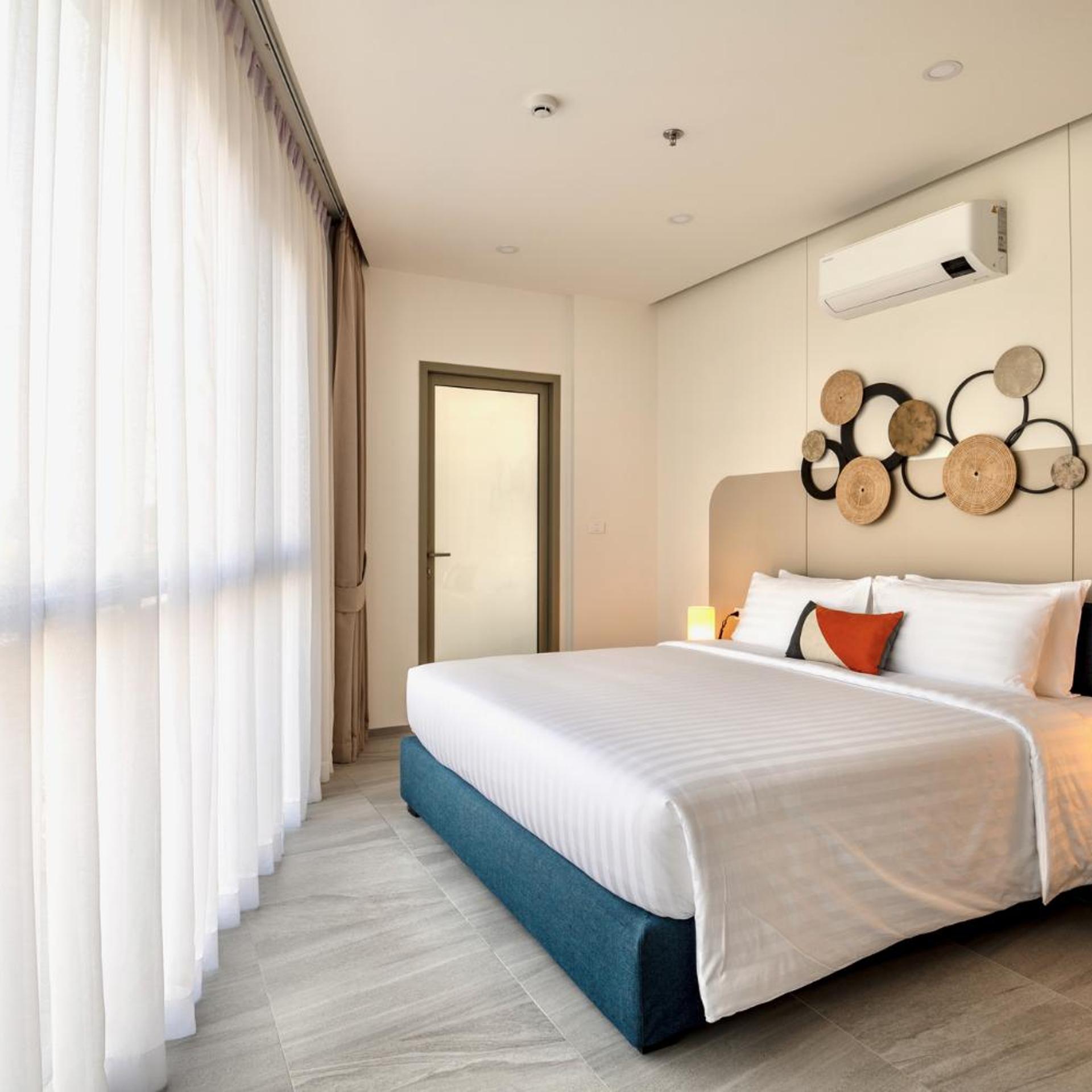 Homa Cherngtalay Phuket 23/85