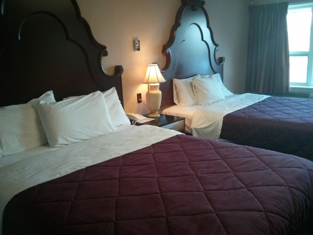 Port Motel 11/37