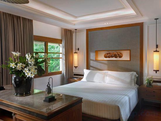 2 Bedrooms, Pool, Deluxe, Villa, Double and Twin Beds, Beach Front