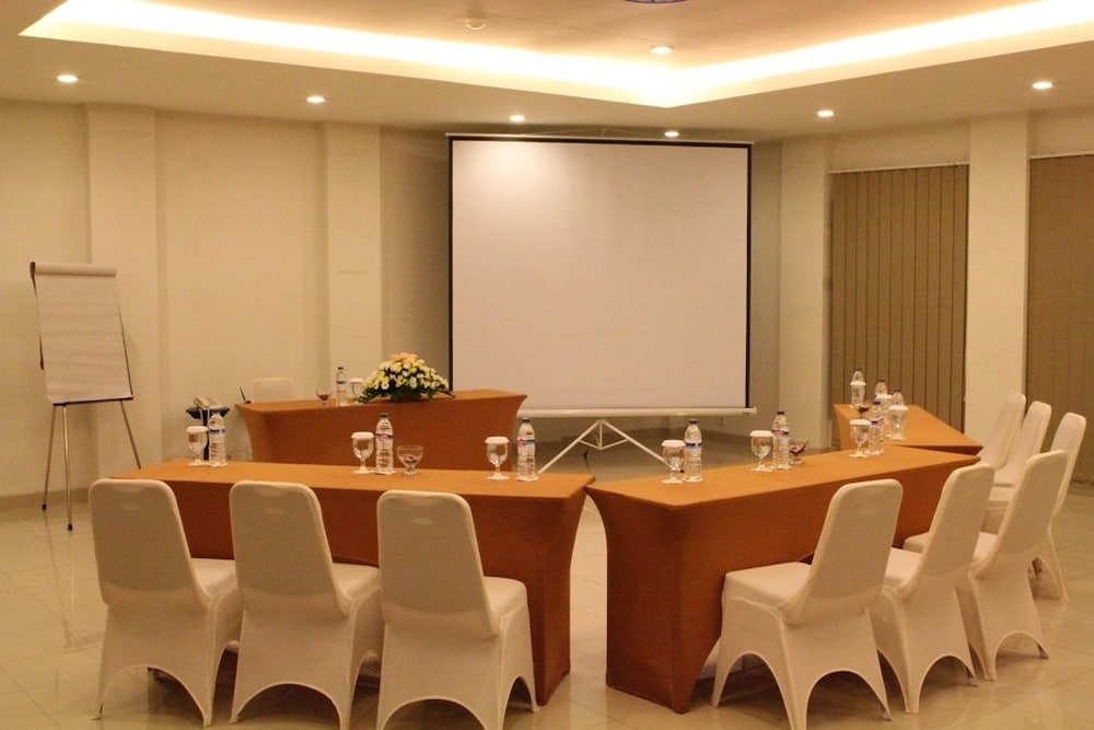 Grand Malioboro Yogyakarta Hotel 37/45