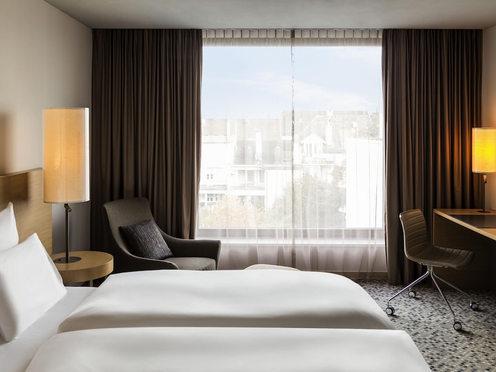 Pullman Basel Europe 25/77