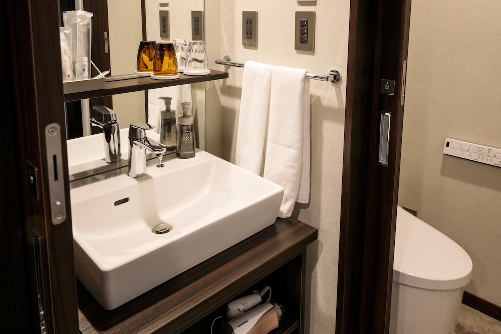 S-Peria Hotel Kyoto 62/63