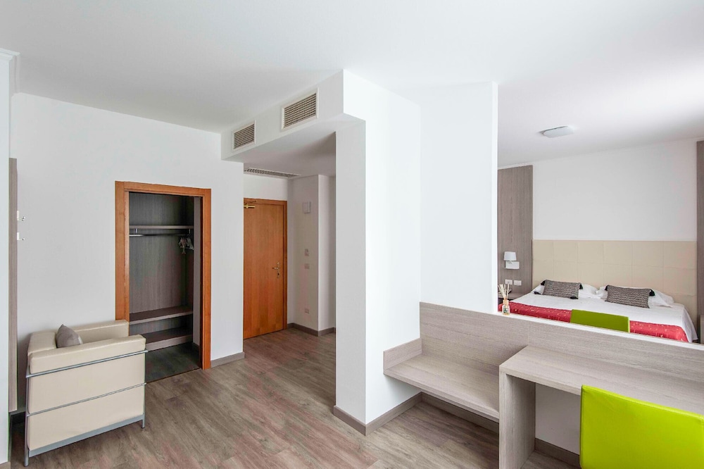Hotel Venezia 46/68