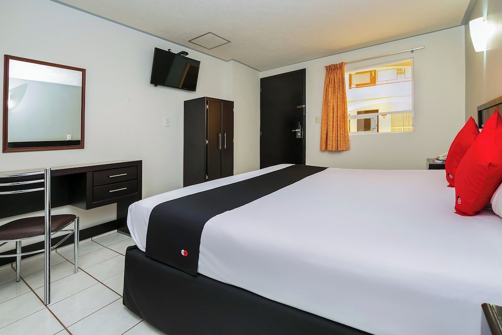 Capital O Hotel Victoria Morelia 32/55