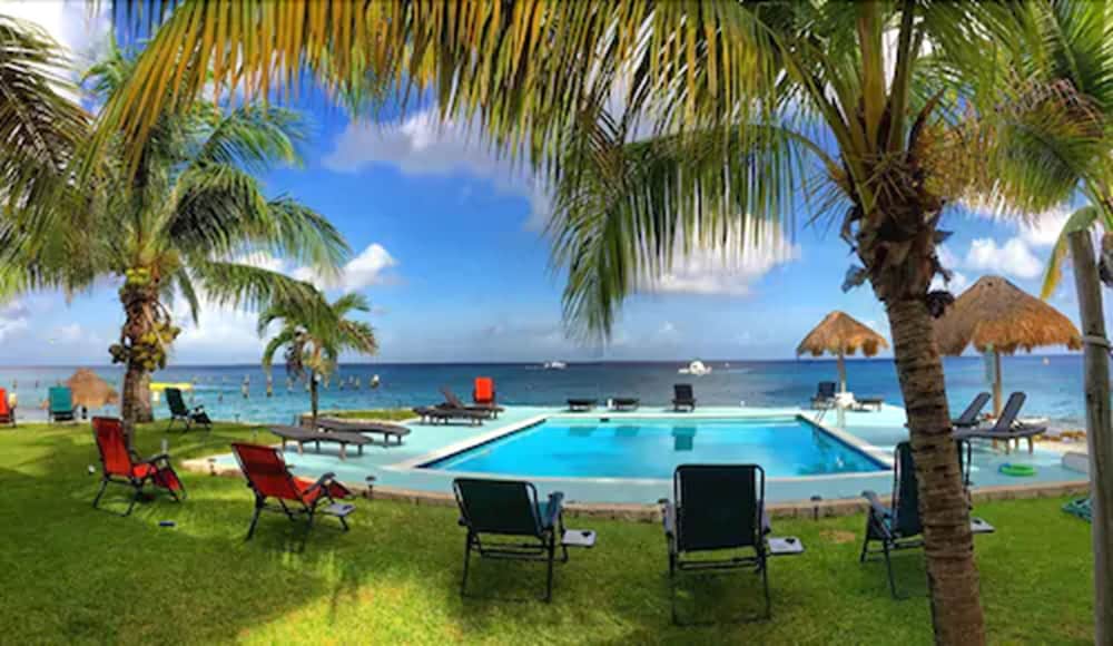 Blue Angel Resort 9/68