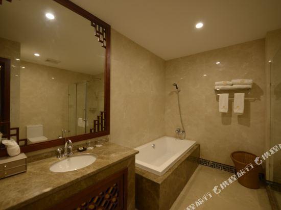 Gongzhou Hotel 40/41