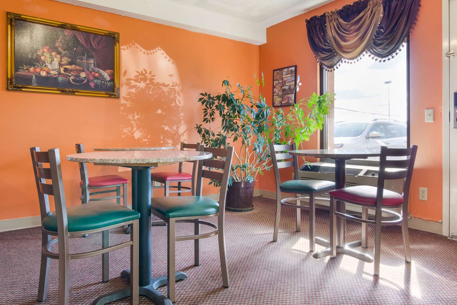 Econo Lodge Inn & Suites Brooks - Louisville South 19/23