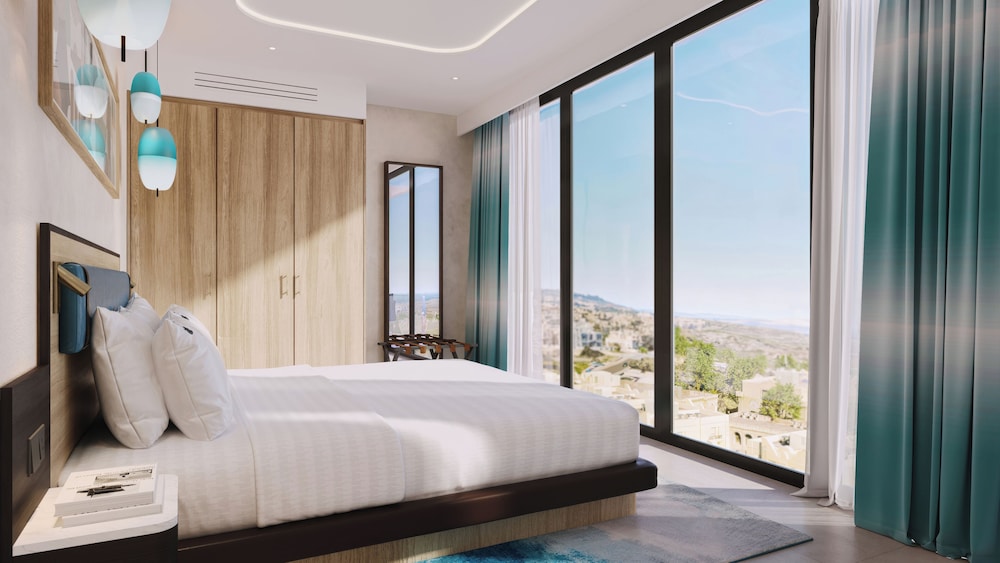 Platinum, Suite, King Bed
