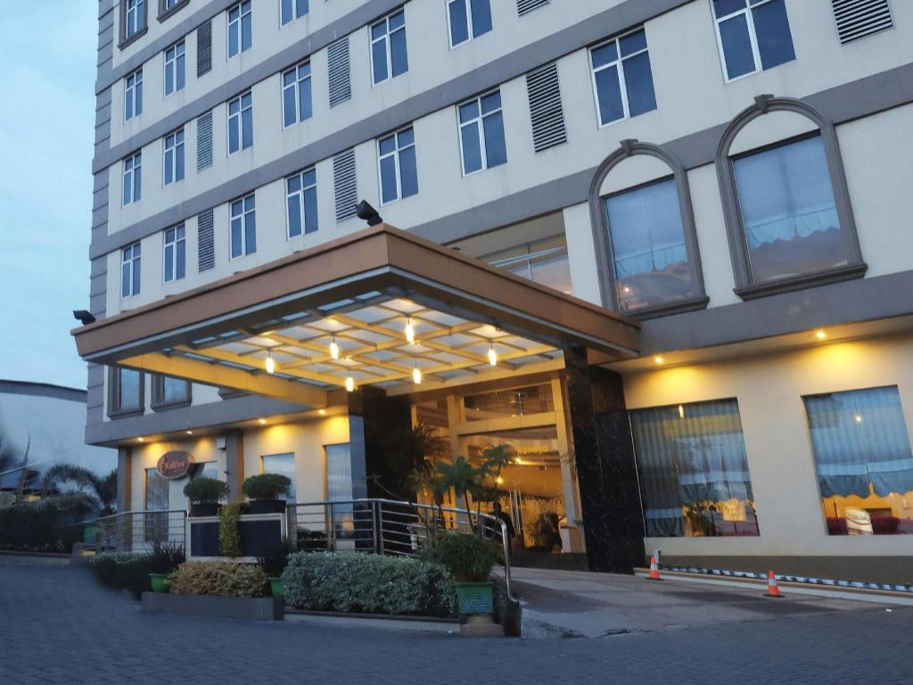 Grand Kanaya Hotel 39/50