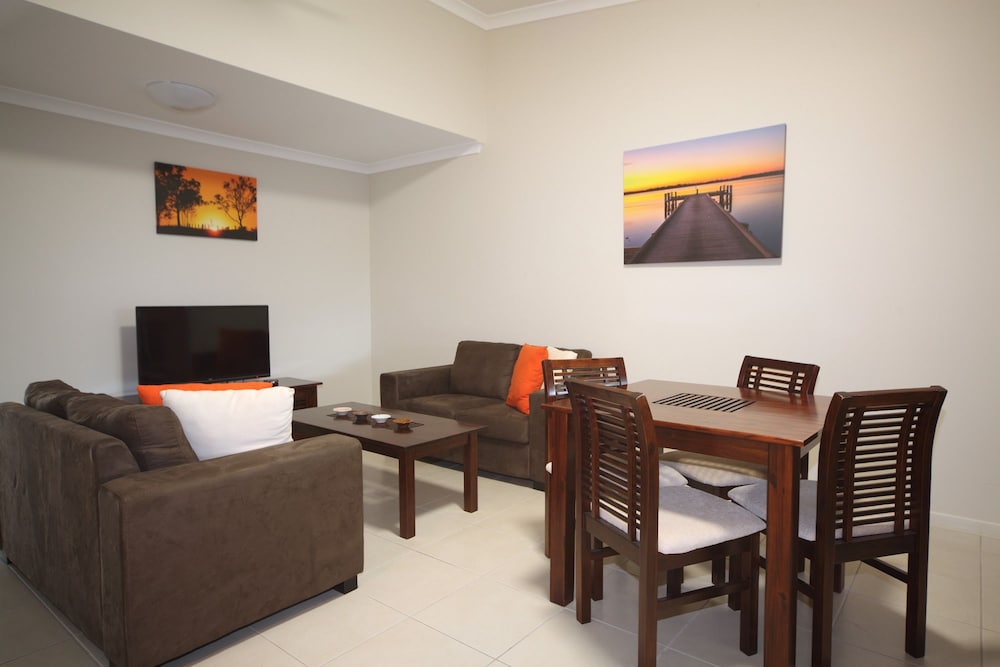 DIRECT HOTELS - VILLAS ON RIVERGUM 27/36