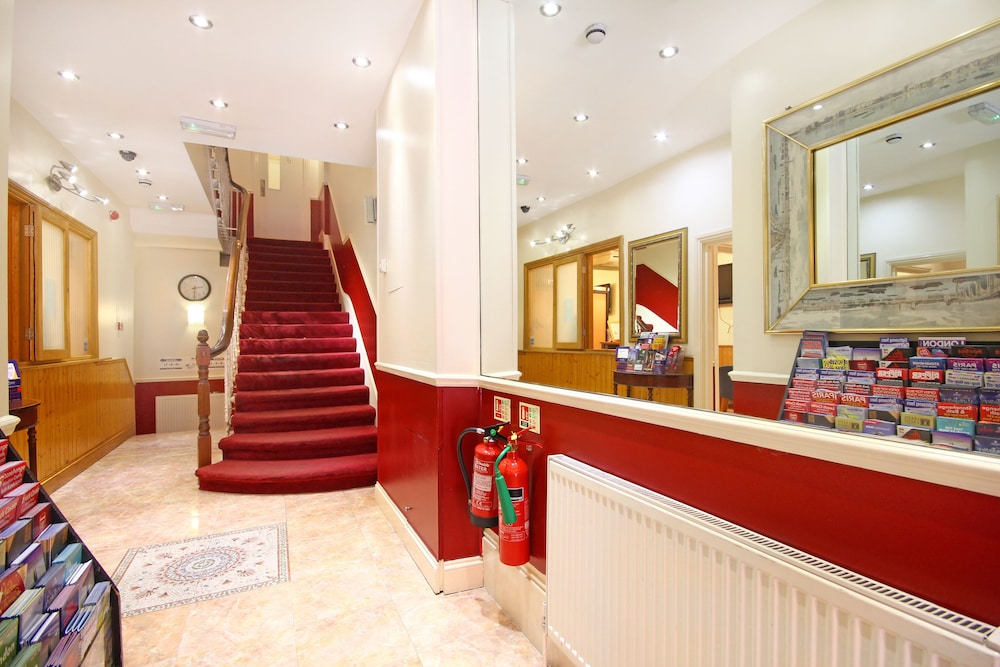 St Mark Hotel 33/50
